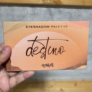 Alamar Destino Palette in Warm Tones